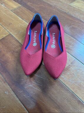 Rothy's Red Knit Pointed Flats with Blue Trim